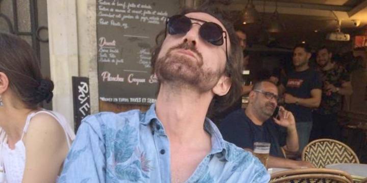 Tragedia en “Emily in Paris”: Diego Borella, asistente de dirección, murió repentinamente en pleno rodaje de la serie