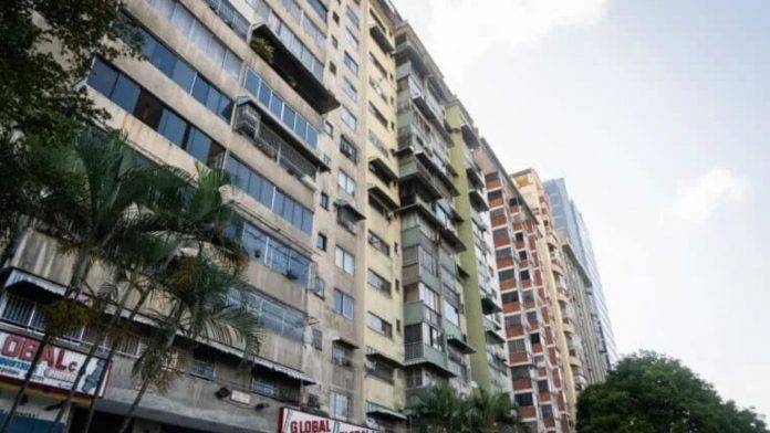 Juicios por deudas de condominio avanzan en Venezuela