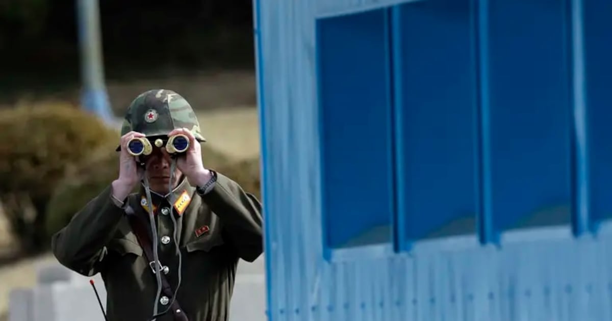 Reportan que unos 30 militares norcoreanos cruzaron la frontera con Corea del Sur provocando disparos de advertencia