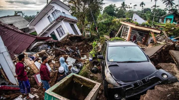 Terremoto de 5,8 en Indonesia deja una persona fallecida y 40 heridos