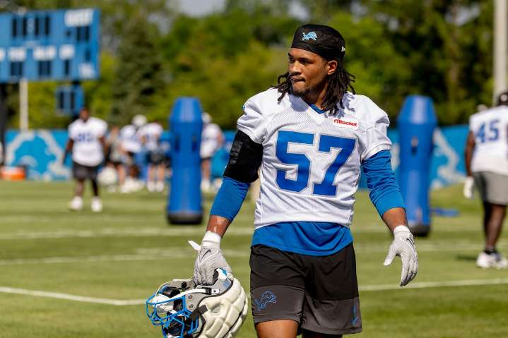 Detroit Lions make 3 more cuts, including a surprise at defensive end