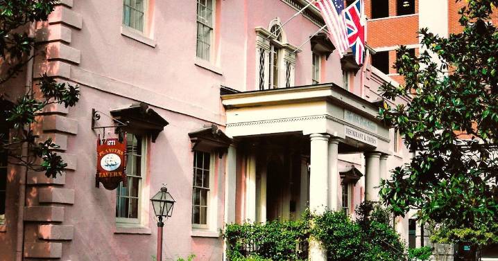 TRAVEL: Savannah: Movies, ghosts, and gardens
