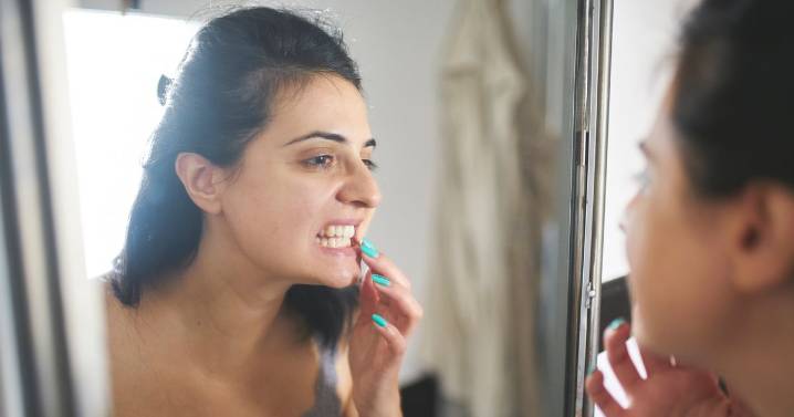 'Loose tooth' symptom could be early sign of deadly cancer that kills thousands