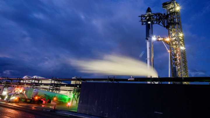 SpaceX scrubs Starship launch again, this time for weather