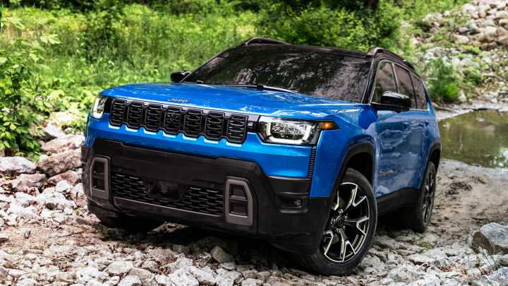 Previewing the 2026 Jeep Cherokee SUV