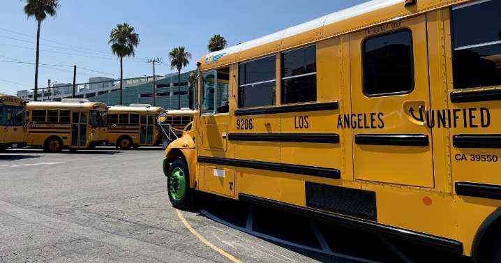 Cleaner, quieter electric school buses roll into LAUSD