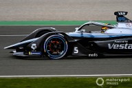 Vandoorne loses Valencia FE pole for tyre rules infringement