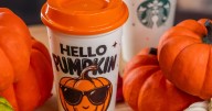 Starbucks vaso reusable edición Halloween 2025: Fecha, precio y dónde conseguirlo