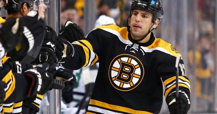 Blues sign 37-year-old forward Milan Lucic to professional tryout