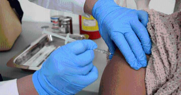Cruz Roja lanza campaña de vacunación contra el VPH con descuentos especiales
