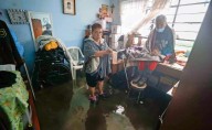 Quedan atrapados dos adultos mayores tras intensas lluvias en la CDMX