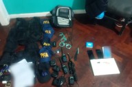 Detuvieron a un falso policía acusado de liderar una banda de robos con credenciales truchas