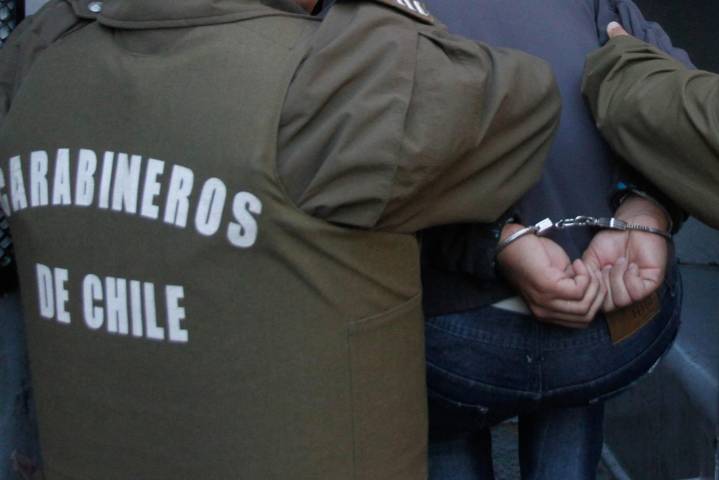Detienen a sujeto mientras robaba especies desde una parcela en sector Panguilemu