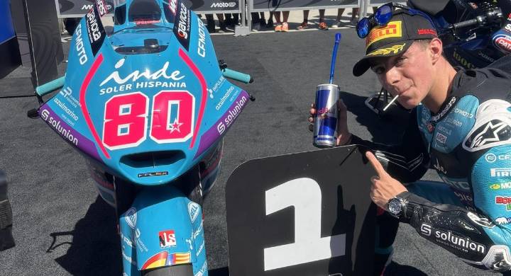 Moto2: David Alonso gana en Hungría y logra su primera victoria en la categoría