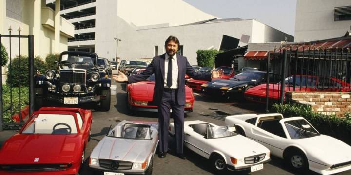 Why we still need car dealerships
