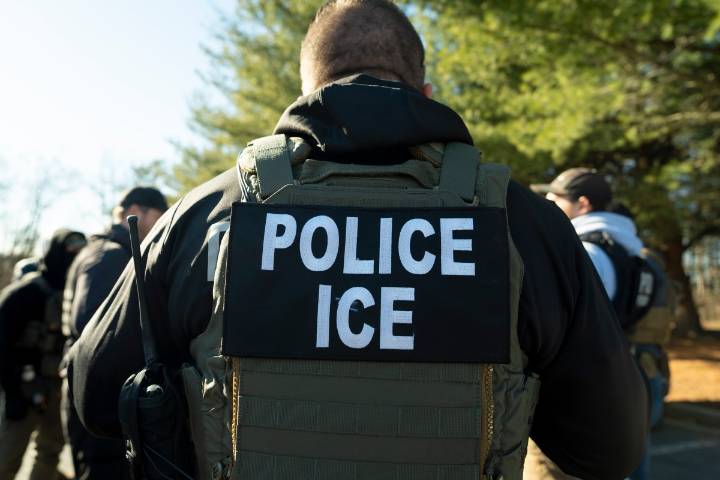 DHS pretende interrogar a hispanoparlantes en el sur de California