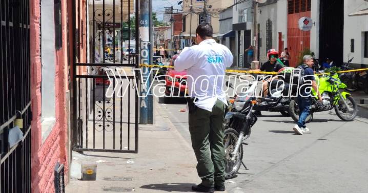 Aterrador: sicarios entraron a un consultorio y asesinaron a un hombre de 7 disparos en Bucaramanga