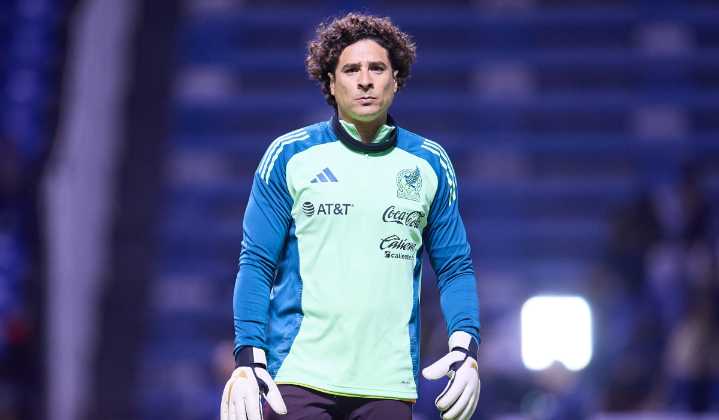 Guillermo Ochoa quedaría fuera de la Selección por no tener equipo y ya tendrían listo a su reemplazo