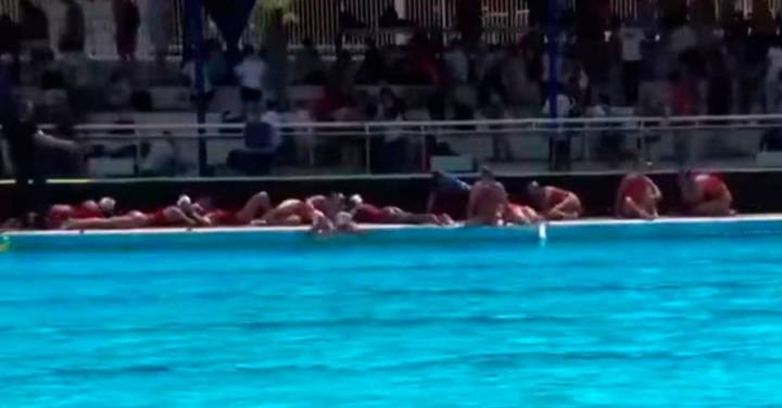 Video | Susto en Mundial de waterpolo femenino en Brasil: partido se interrumpió por una balacera