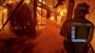 Incendios en Galicia, última hora | La batalla contra el fuego se centra en dos en activo en Ourense y Lugo, donde se desactivó el nivel 2 de emergencia en A Pobra de Brollón