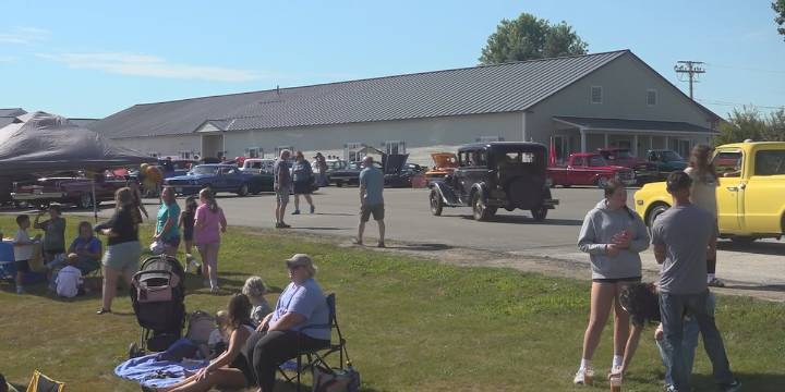 Hot temperatures did not stop people from enjoying the Summer Sizzler in Hermon