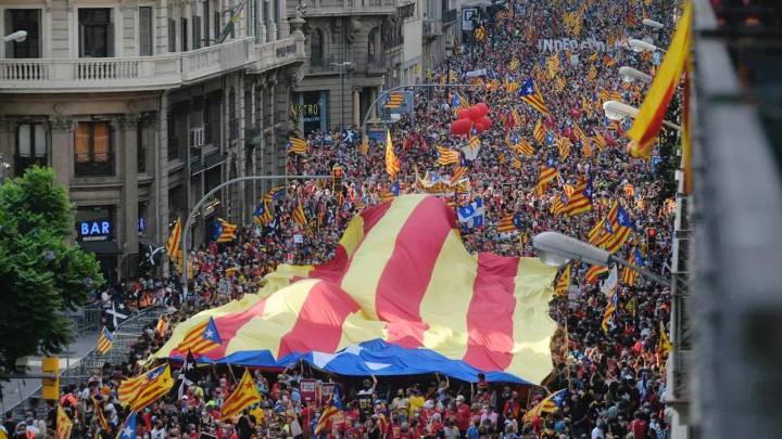 El PSOE reclama al Congreso la suspensión de la sesión del 11 de septiembre para respetar la Diada