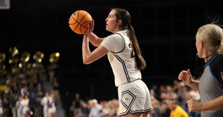 Montana State's Taylor Janssen taking basketball career to Spain