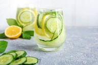 This 2-Ingredient Water Hack Can Help Fight Inflammation, Weight Gain, and More