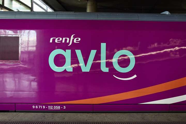 Renfe retira los trenes Avlo de bajo coste para ir de Zaragoza a Madrid o Barcelona
