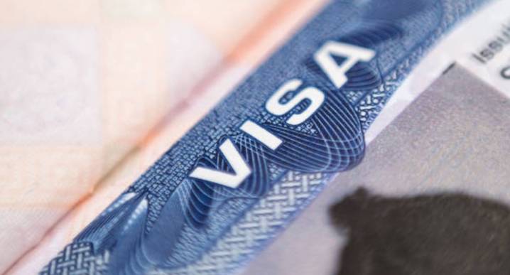 EE.UU. verifica a más de 55 millones de personas con visas válidas, ¿qué infracciones busca para anularlas?