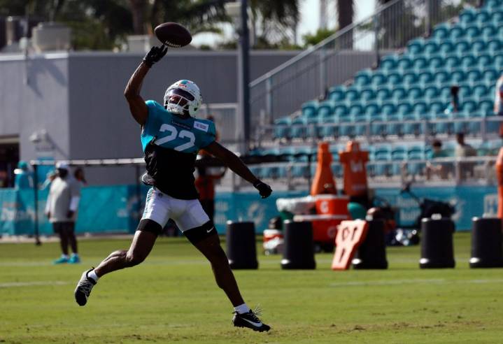 Dolphins camp: Wednesday practice joint session with Jaguars