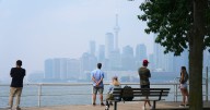 Ontario weather: Heat and wildfire smoke can lead to increased health affects