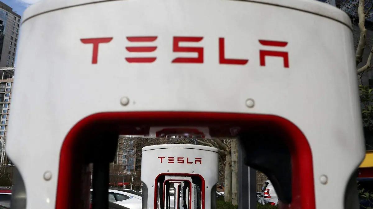 Tesla aprueba concesión en acciones por 29 mil millones de dólares para Elon Musk