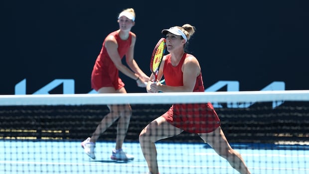 Canada's Dabrowski, partner Routliffe advance to 3rd round in U.S. Open women's doubles