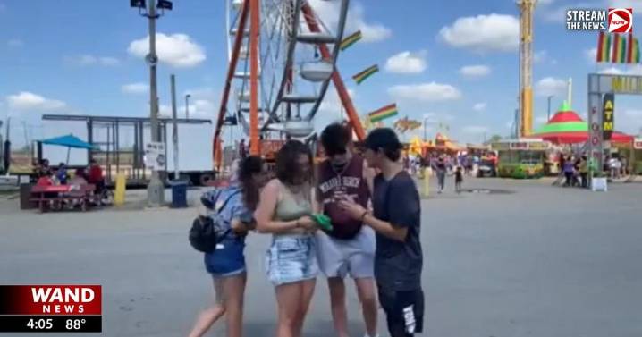 Pritzker, state leaders cut ribbon for 2025 Illinois State Fair