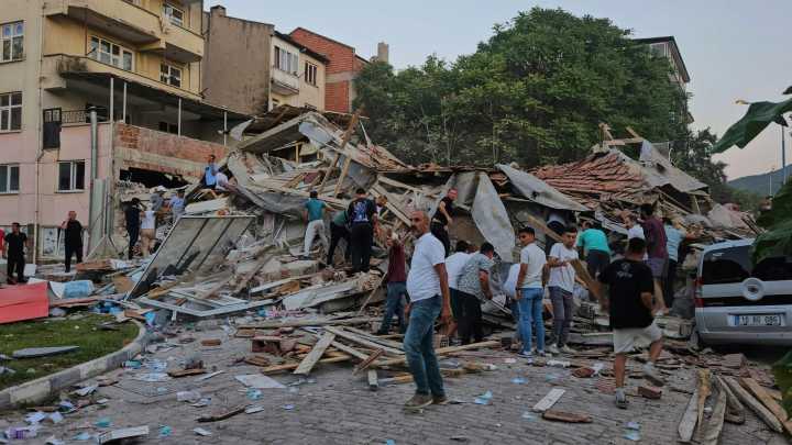 Turkey rocked by 6.1 magnitude earthquake with buildings 'flattened' and emergency crews scouring through rubble
