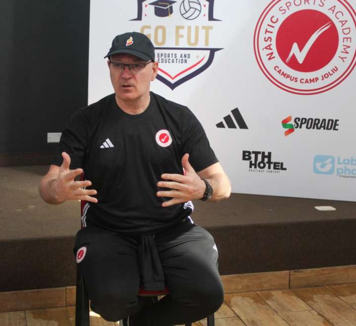 Ex Director de la Masía, Carles Folguera vuelve a Lima a participar de la Clínica Internacional de Fraternidad Deportiva