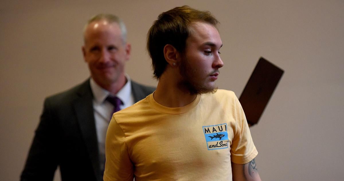 Manchester teen gets probation for trapping mother, daughter in porta