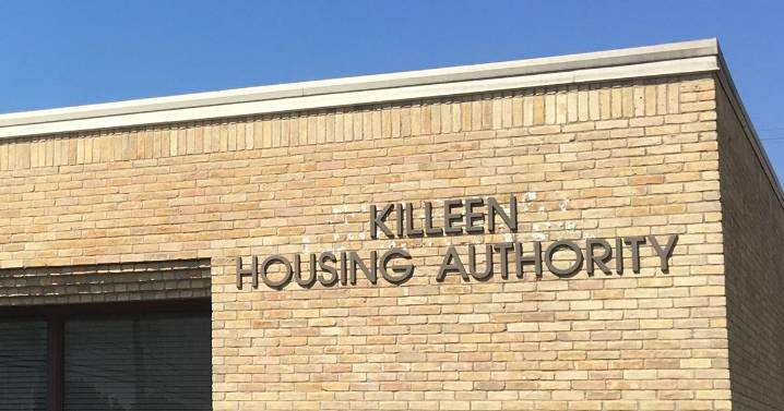 Accused of embezzling $69K from Killeen Housing Authority, sentencing date extended for ex