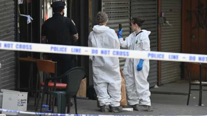 Ataque armado en Nueva York: hay al menos tres muertos y nueve heridos