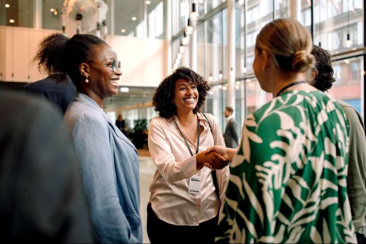 Emprende Tu Mente: cómo el networking entre "pares improbables" impulsa el crecimiento y la movilidad social