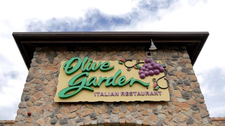 Olive Garden's 'Never Ending Pasta Bowl' deal is coming back. Here's what to know