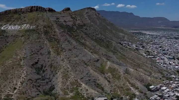 Advierten riesgos por deslaves en Saltillo; peligro en Cerro del Pueblo y Las Galeras