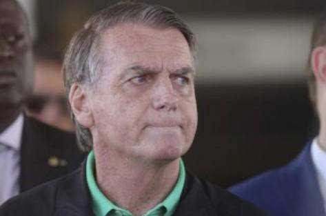 La Corte Suprema de Brasil ordena arresto domiciliario para el expresidente Jair Bolsonaro