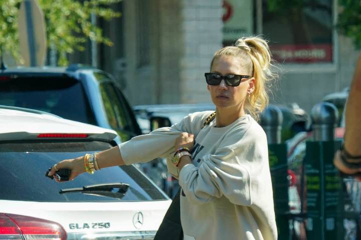“Están muy ilusionados”. La felicidad de Enrique Iglesias y Anna Kournikova: serán padres por cuarta vez