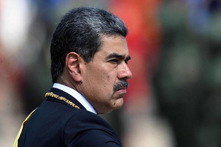Venezuela denuncia “amenazas en la región” tras despliegue de 3 barcos estadunidenses