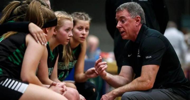 Rob Nugent resigns as head coach of girls’ basketball program at Belgrade