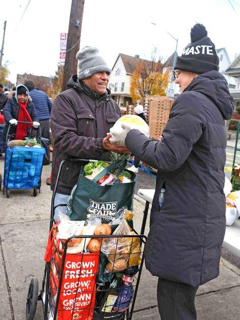 Richmond Hill’s reverse Robin Hood