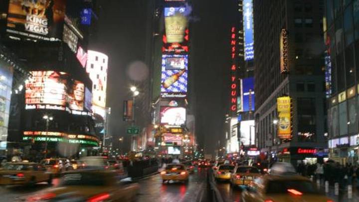 Tres heridos en un tiroteo en Times Square perpetrado por un joven de 17 años