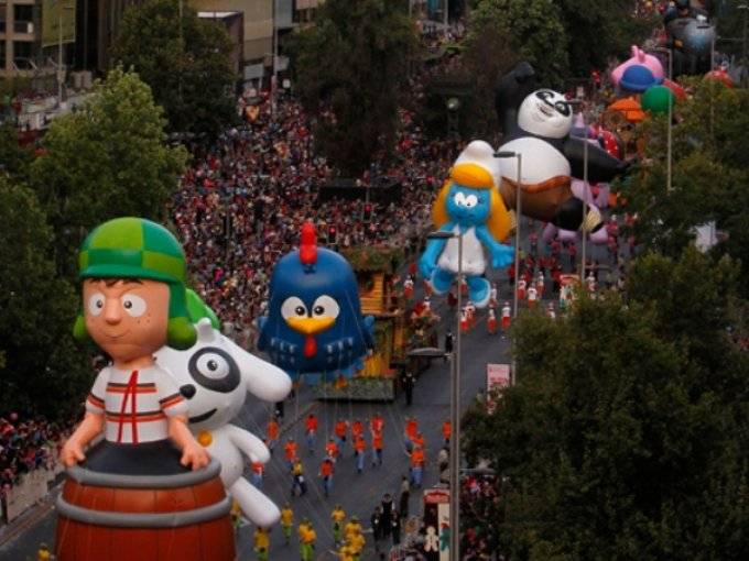 Paris Parade 2025 promete su recorrido más largo con globos de Harry Potter, Sonic y más